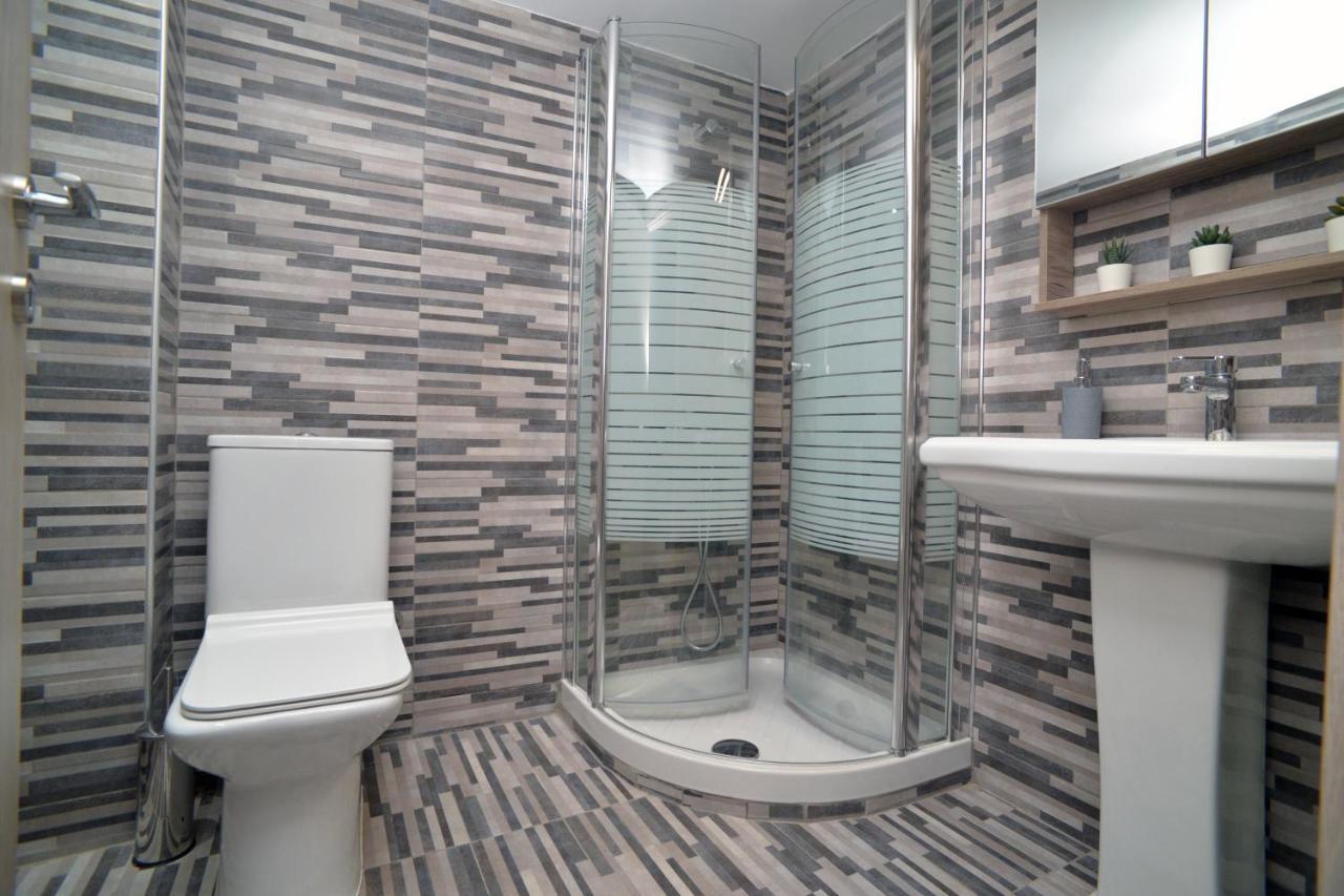 Luxury Apartment St Demetrios Downtown Thessaloníki Eksteriør billede